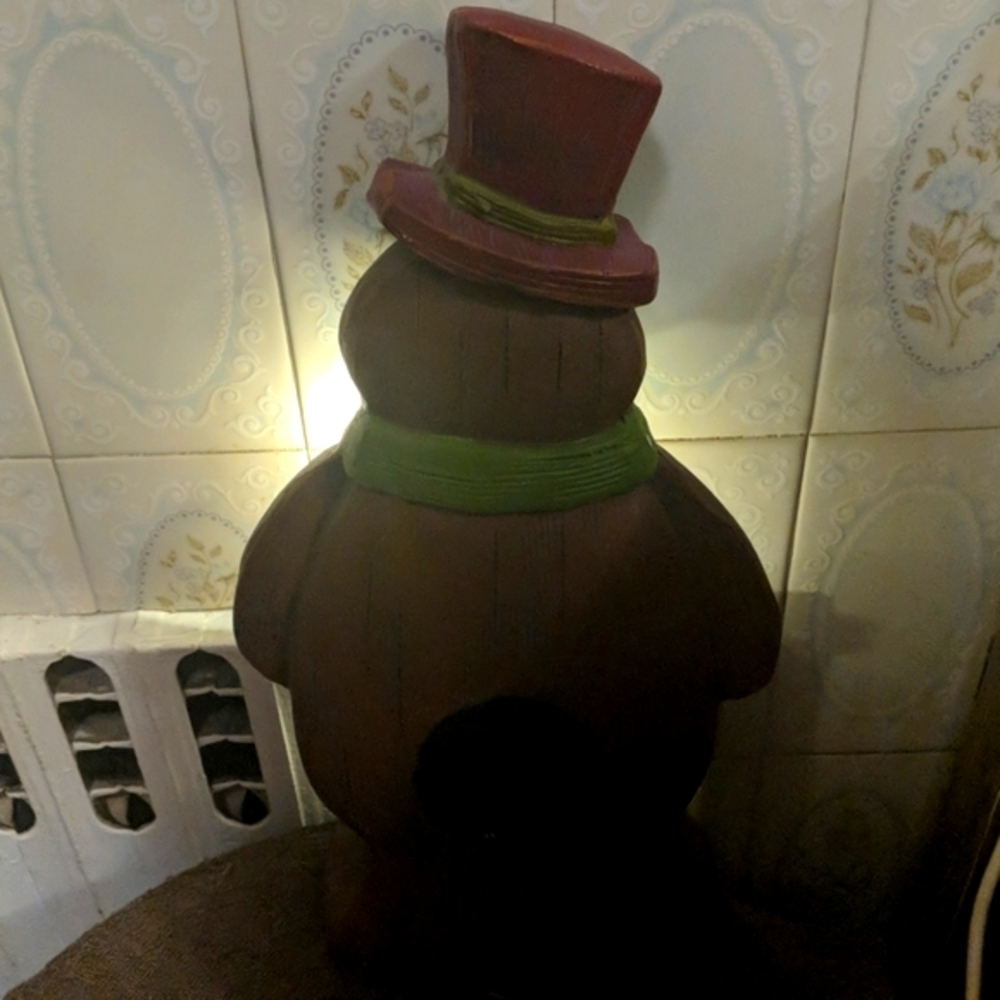 Gingerbread Decor - Picture 3 of 3